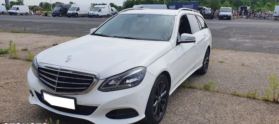 mercedes benz bolesławiec Mercedes-Benz Klasa E cena 75000 przebieg: 171000, rok produkcji 2014 z Bolesławiec